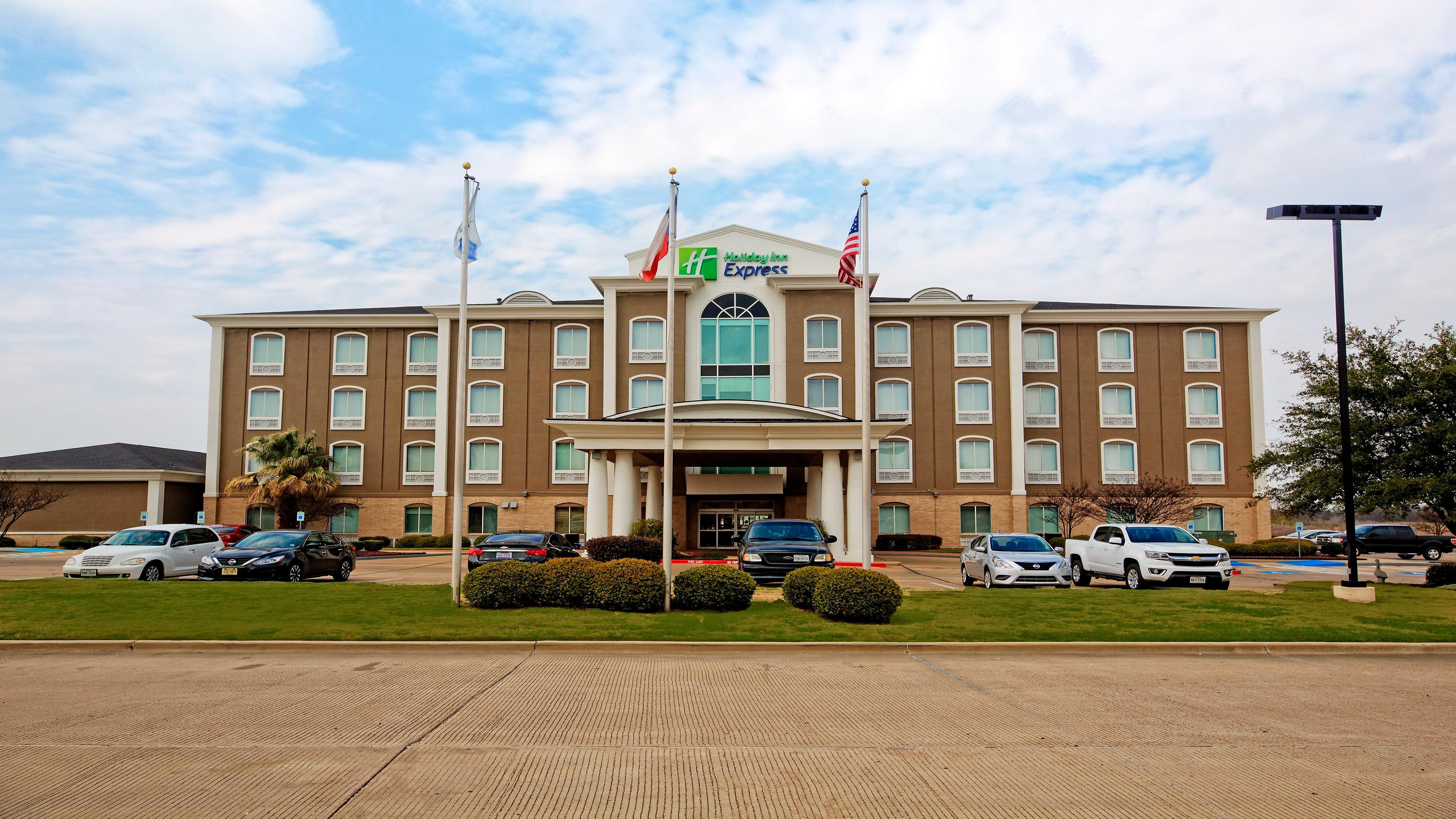 Holiday Inn Express Hotel And Suites Corsicana I-45, An Ihg Hotel Exterior foto