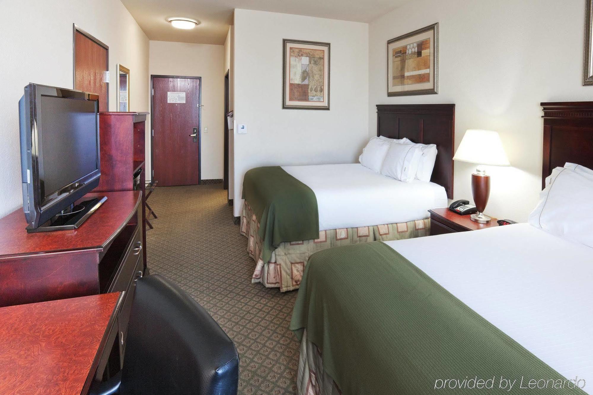 Holiday Inn Express Hotel And Suites Corsicana I-45, An Ihg Hotel Habitación foto